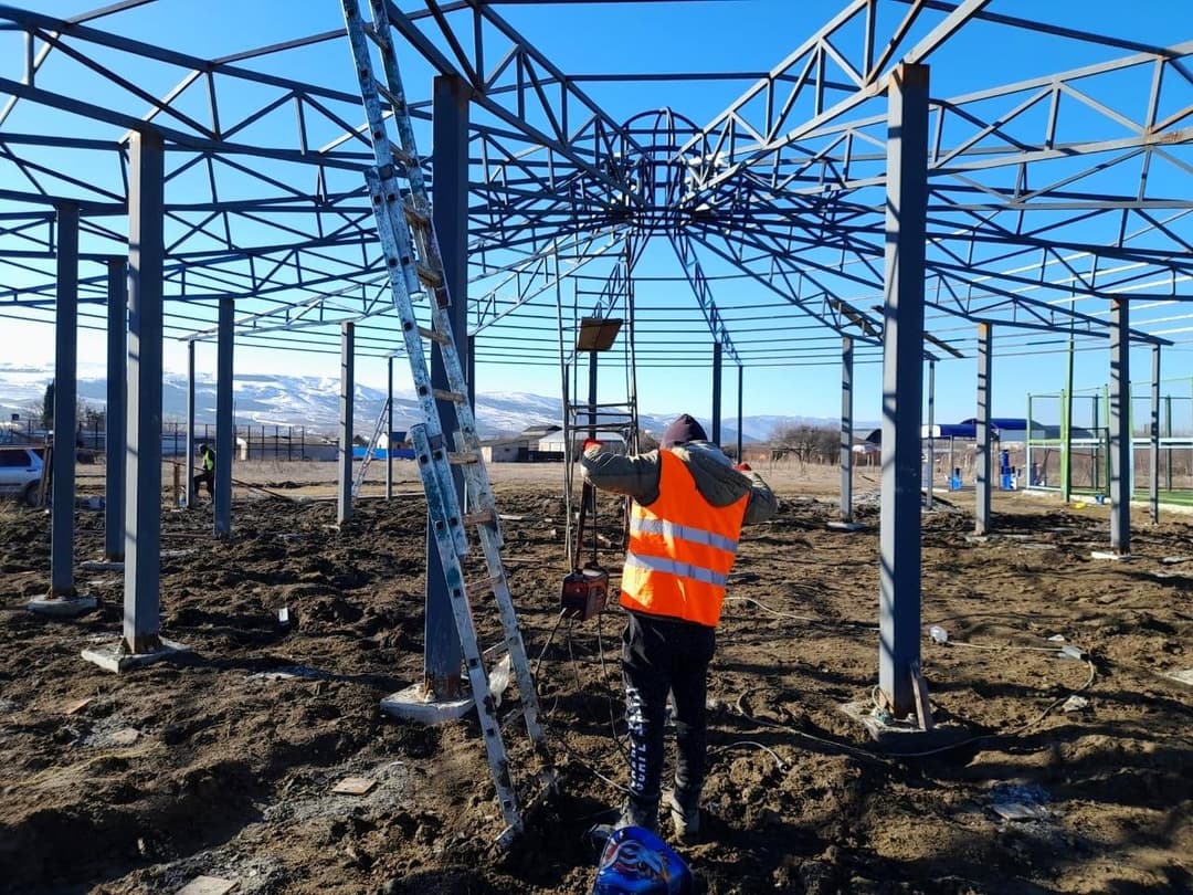 ზეღდულეთში საჭიდაო მოედნის მოწყობა გრძელდება