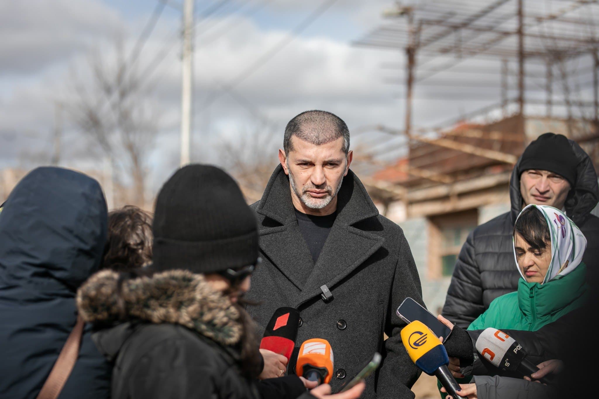 Frontnews image description