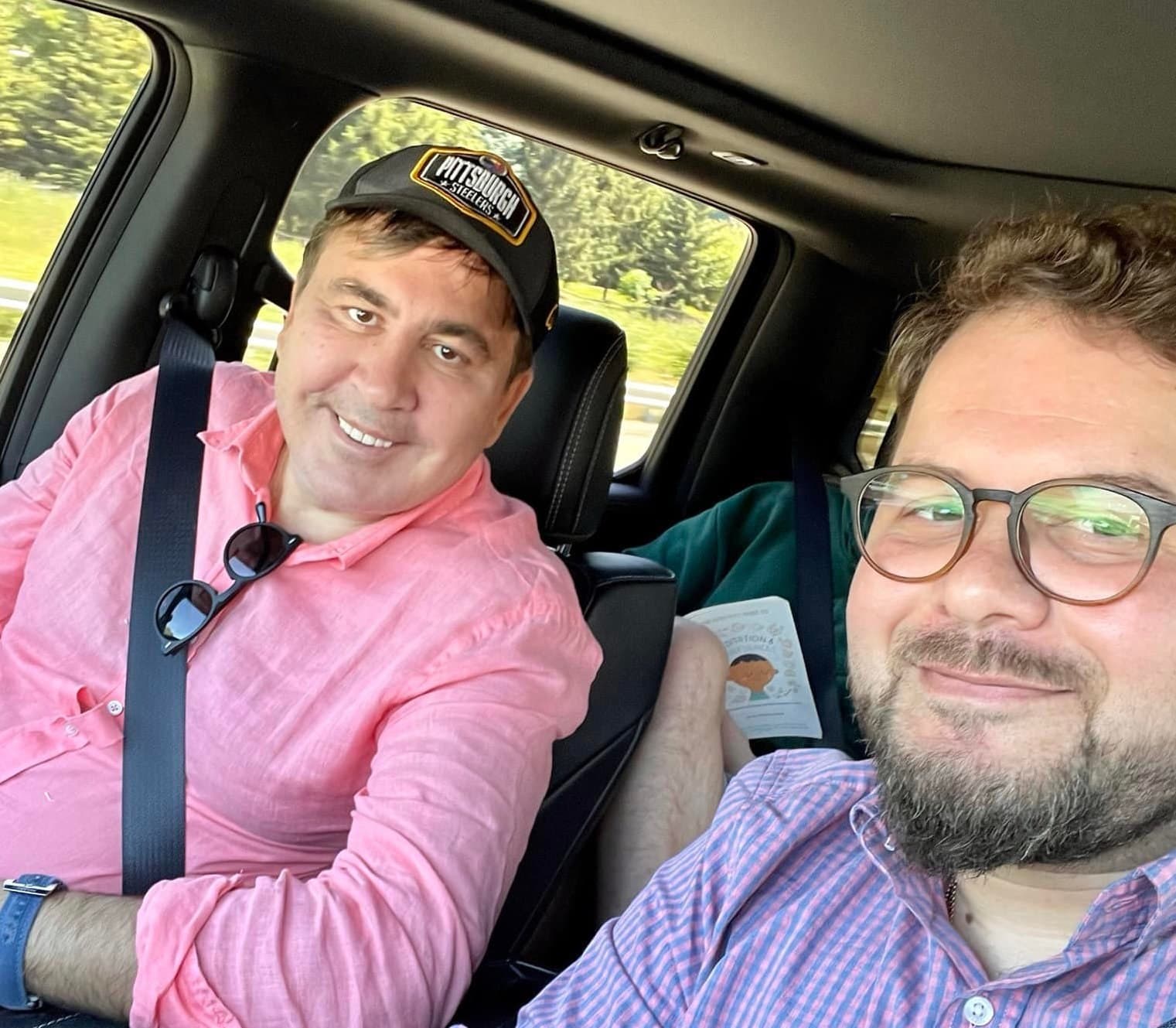 Frontnews image description