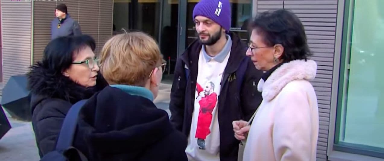 Frontnews image description