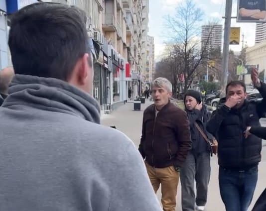 საბა ბუაძეს და “ძლიერი საქართველოს” წევრებს თავს დაესხნენ