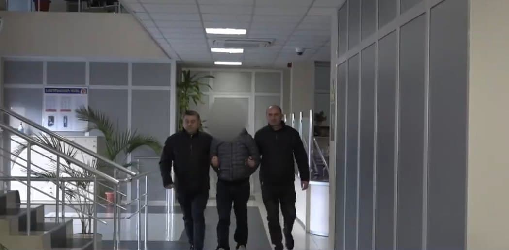 განზრახ მკვლელობის ბრალდებით 36 წლის მამაკაცი დააკავეს
