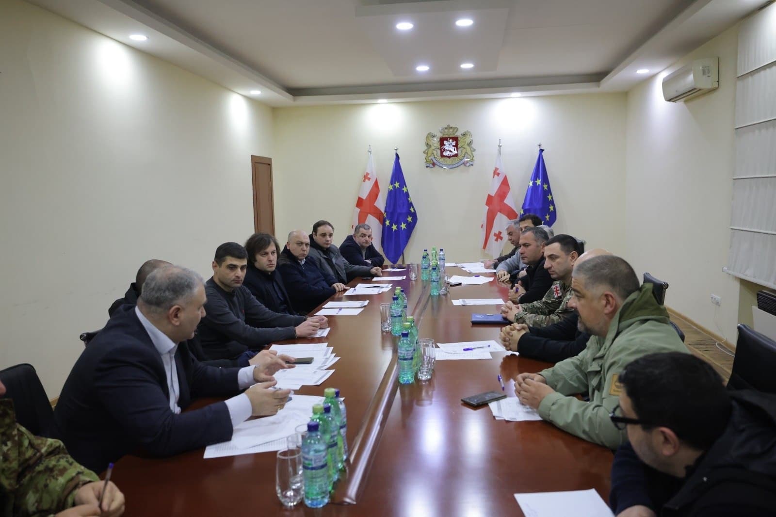 Frontnews image description