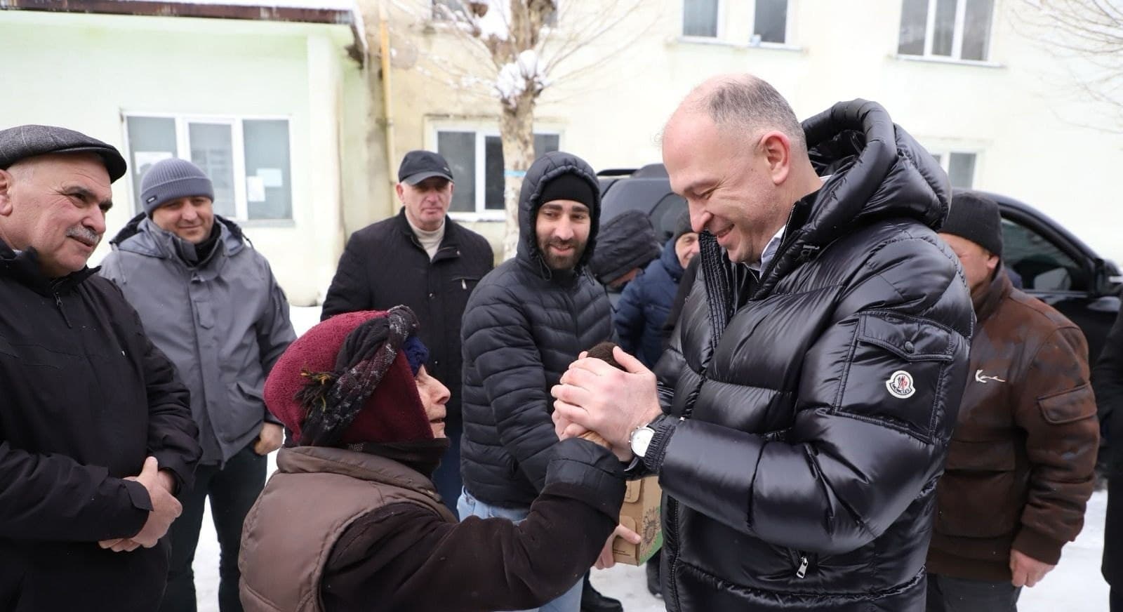 Frontnews image description