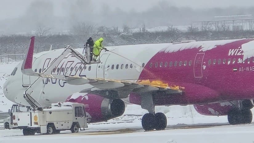 დიდთოვლობის მიუხედავად ქუთაისის საერთაშორისო აეროპორტში რეისები ჩვეულ რეჟიმში ხორციელდება