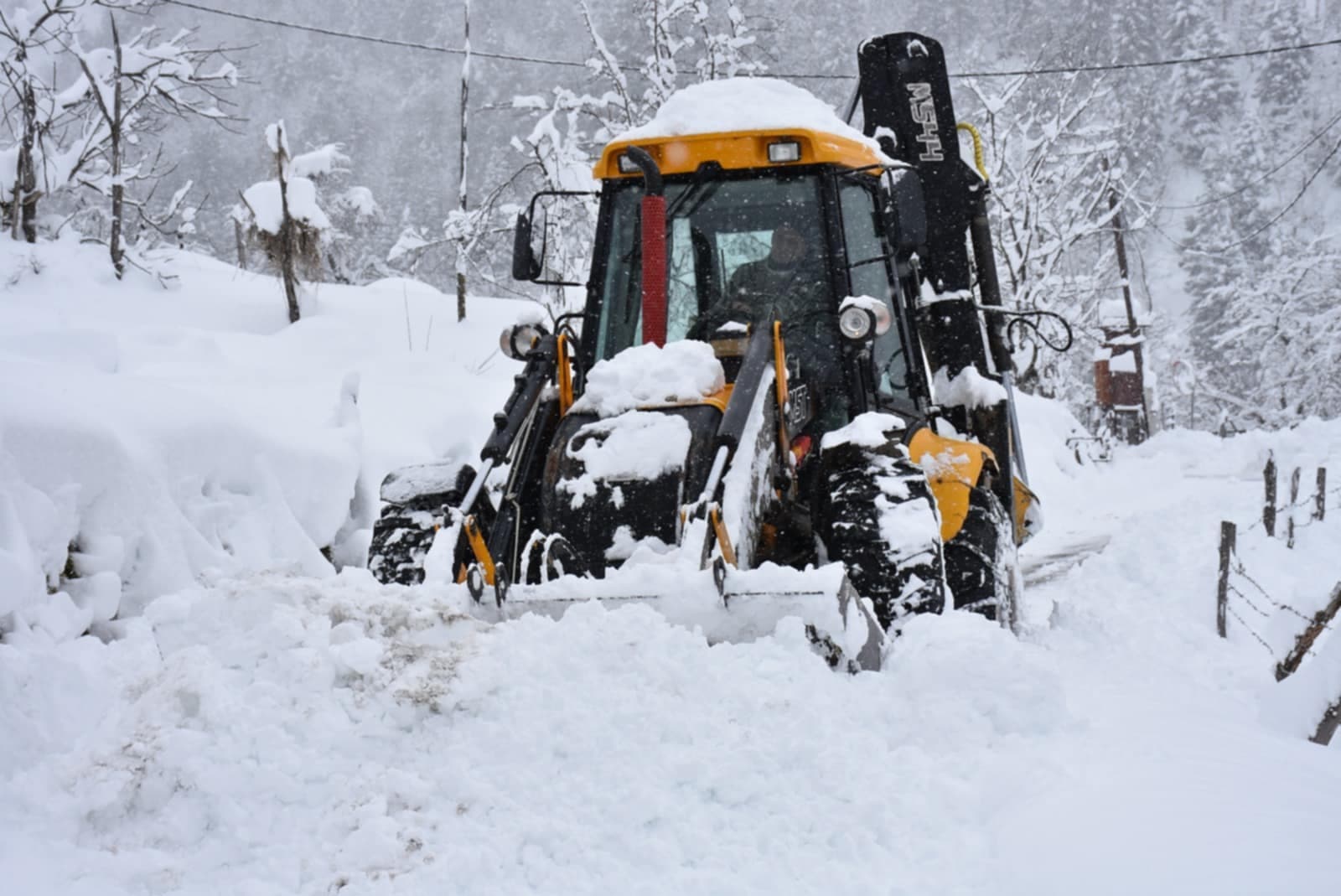 Frontnews image description