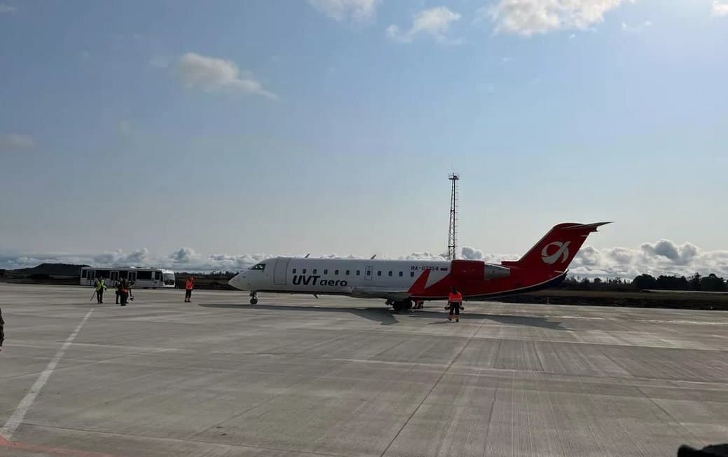 სოხუმის აეროპორტმა მოსკოვიდან პირველი საცდელი რეისი მიიღო