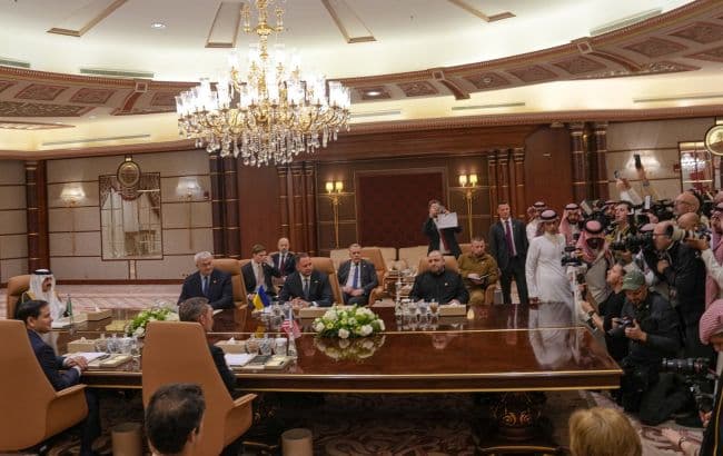 Ukraine and US conclude talks in Saudi Arabia, agree on ceasefire
