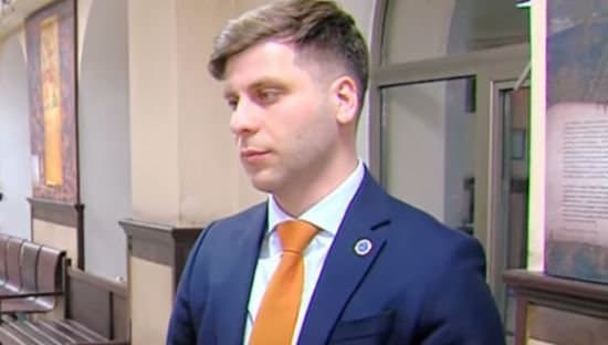 Frontnews image description