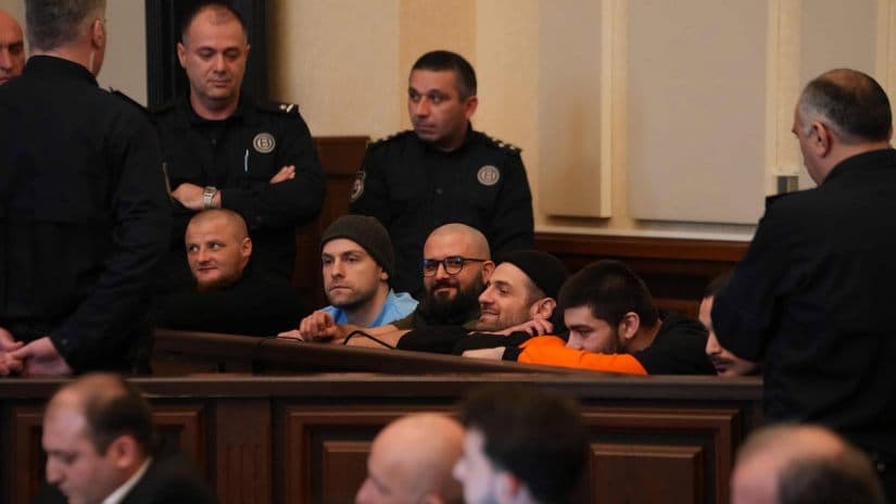 თბილისის საქალაქო სასამართლოში ანდრო ჭიჭინაძის, ონისე ცხადაძის და კიდევ 9 პირის სასამართლო პროცესი მიმდინარეობს