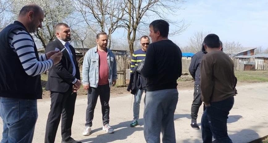 Frontnews image description