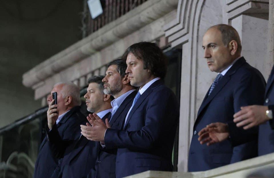 ირაკლი კობახიძე ერევანში საქართველოსა და სომხეთის ეროვნული ნაკრებების მატჩს დაესწრო