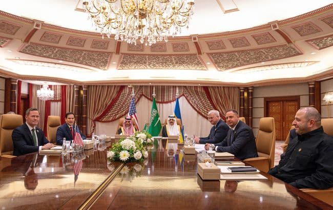 “კარგად მიმდინარეობს, ბევრი საკითხი განიხილეს” – აშშ-უკრაინის მოლაპარაკებები საუდის არაბეთში
