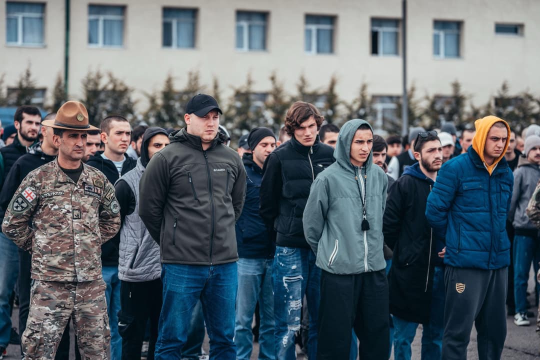 წვევამდელებმა საწყისი საბრძოლო მომზადების ცენტრში საწყისი საბრძოლო მომზადების კურსის გავლა დაიწყეს