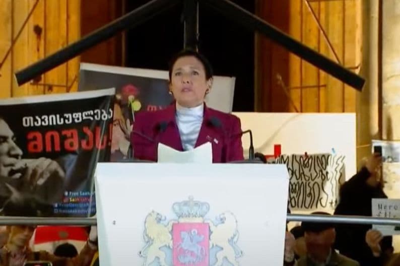 Frontnews image description