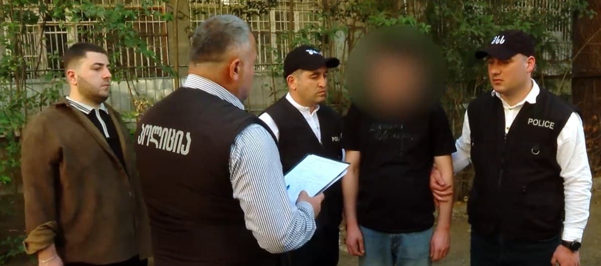 Frontnews image description