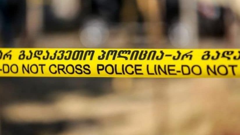 ბათუმის სადგურის მიმდებარე ტერიტორიაზე სამგზავრო მატარებელი არასრულწლოვანს დაეჯახა, რომელიც ადგილზე დაიღუპა