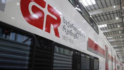 “საქართველოს რკინიგზა” – ოზურგეთი-თბილისის მატარებლის ერთ-ერთ ვაგონში დაკვამლიანება მოხდა, შედეგად არავინ დაშავებულა