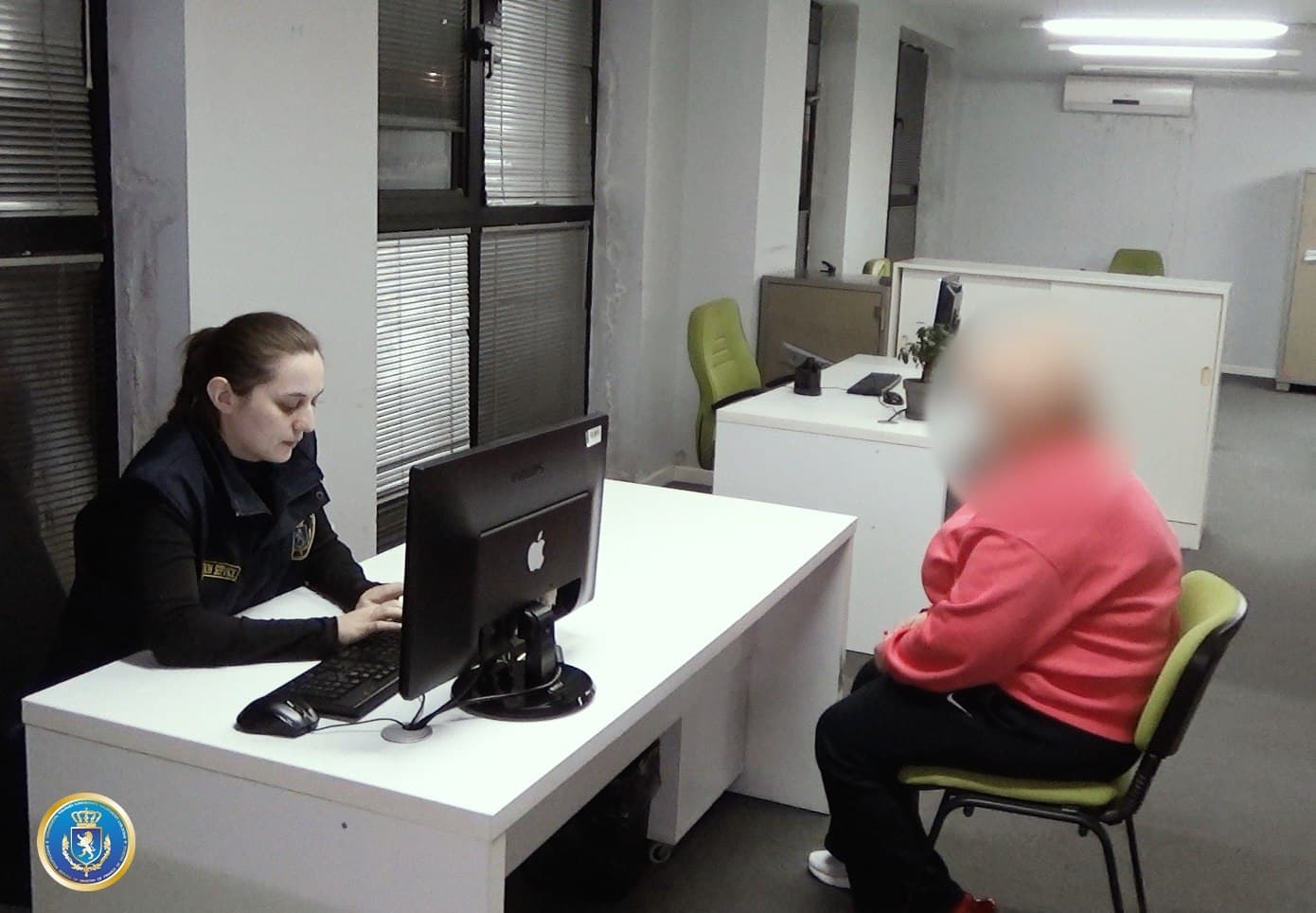 Frontnews image description