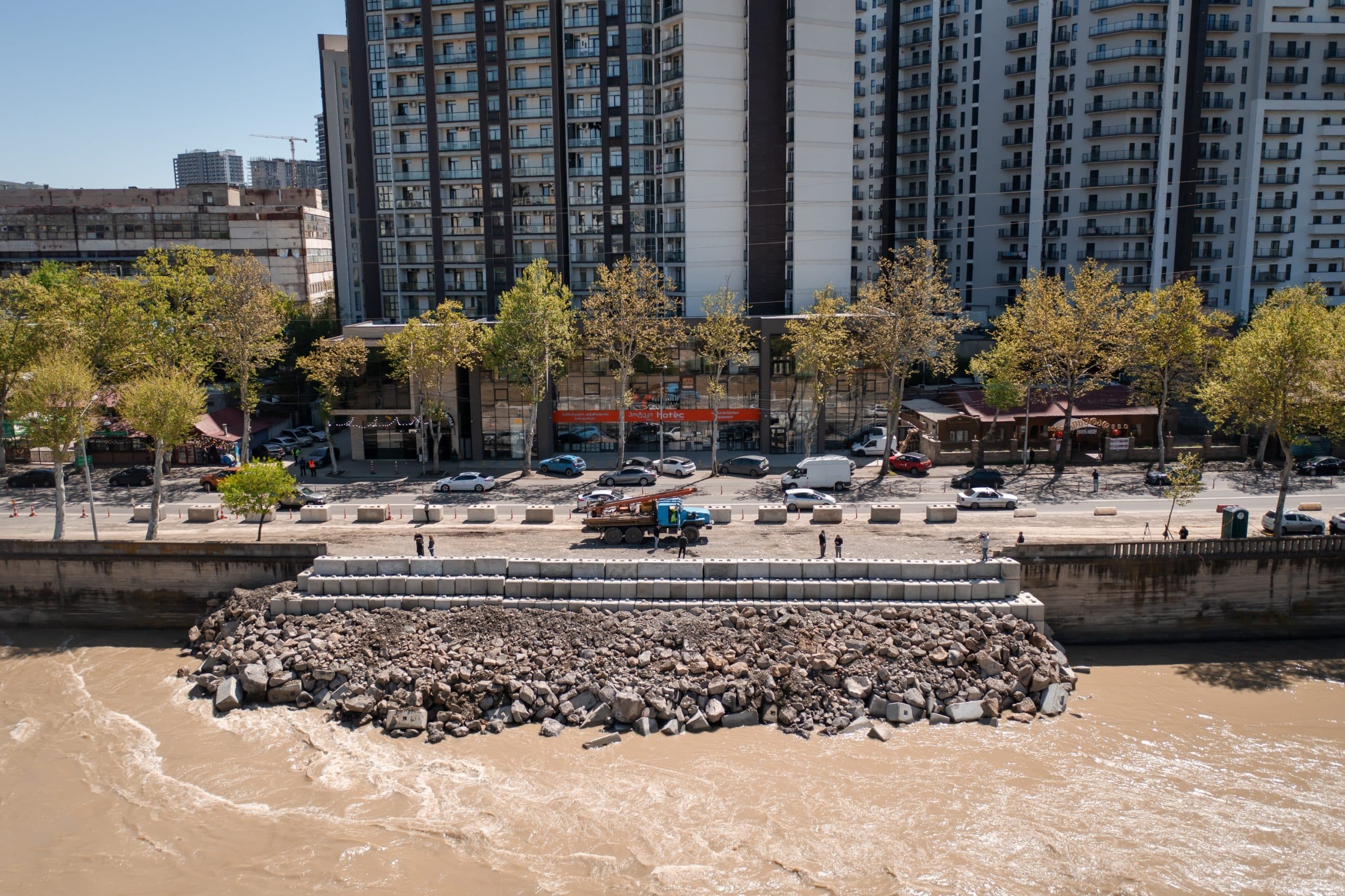 Frontnews image description