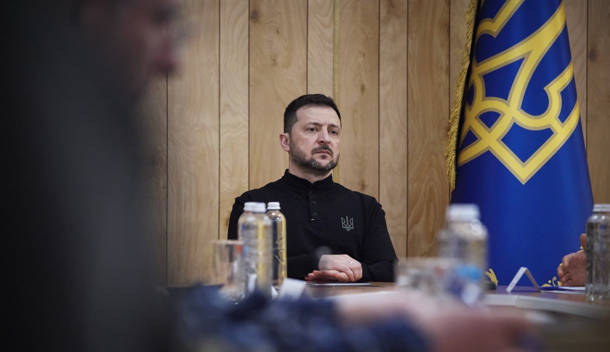 Frontnews image description