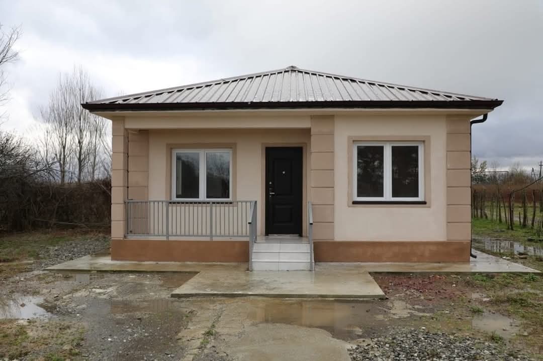 ზუგდიდის მერია დამატებით 11 ოჯახს სახლს აუშენებს და 10 ოჯახს “ერთ თბილ ოთახს“ მოუწყობს