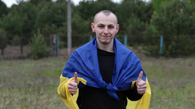 <p>205 Ukrainian soldiers were freed from Russian captivity on Tuesday, as part of a large-scale prisoner exchange. Ukrainian President Volodymyr Zelenskyy confirmed the release, thanking those involved in the operation, especially the United Arab Emirates for its mediation.</p><p>This exchange marks the 64th between Ukraine and Russia since the start of the full-scale invasion, with 4,757 Ukrainians returned from Russian detention. The soldiers released today had served in various conflict zones, including Donetsk, Luhansk, and Mariupol.</p>
