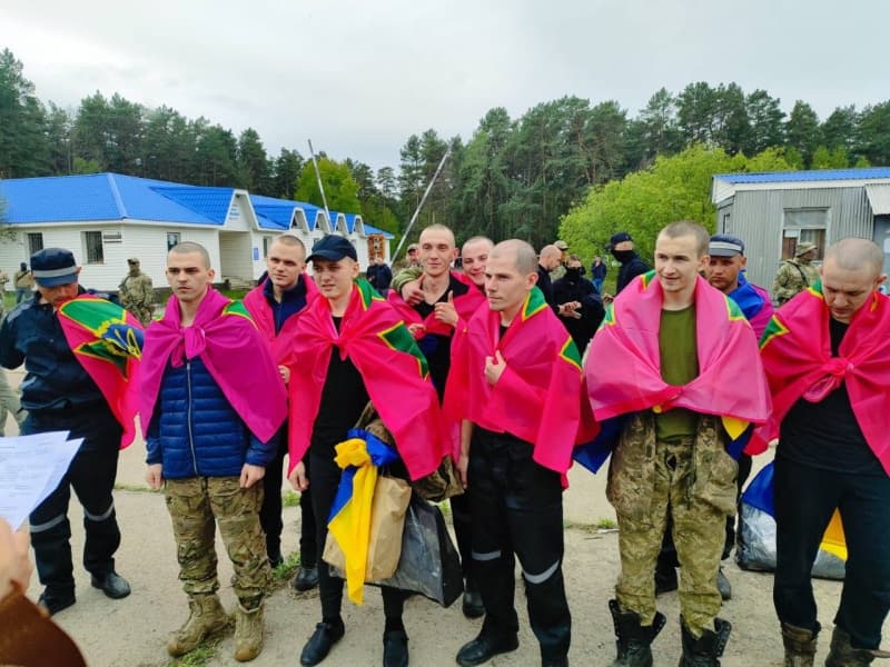 <p>205 Ukrainian soldiers were freed from Russian captivity on Tuesday, as part of a large-scale prisoner exchange. Ukrainian President Volodymyr Zelenskyy confirmed the release, thanking those involved in the operation, especially the United Arab Emirates for its mediation.</p><p>This exchange marks the 64th between Ukraine and Russia since the start of the full-scale invasion, with 4,757 Ukrainians returned from Russian detention. The soldiers released today had served in various conflict zones, including Donetsk, Luhansk, and Mariupol.</p>