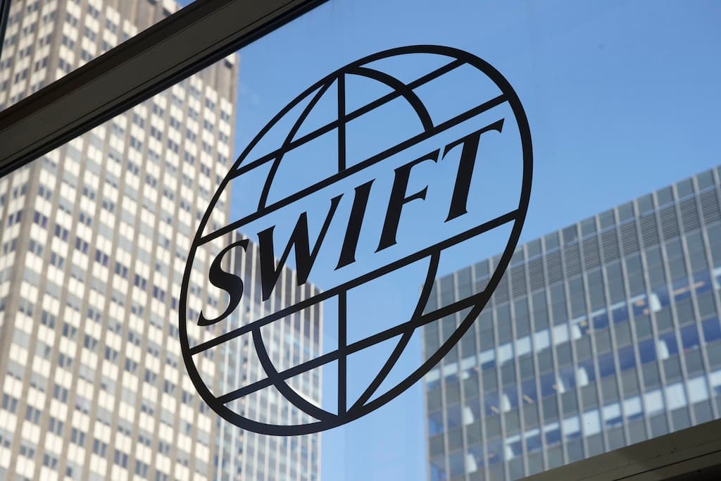 EU considers cutting over 20 Russian banks from SWIFT amid new sanctions package – Bloomberg