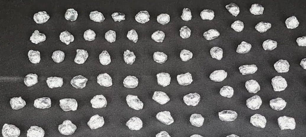 ნარკოდანაშაულის ბრალდებით 5 პირი დააკავეს - ამოღებულია სხვადასხვა სახის ნარკოტიკი