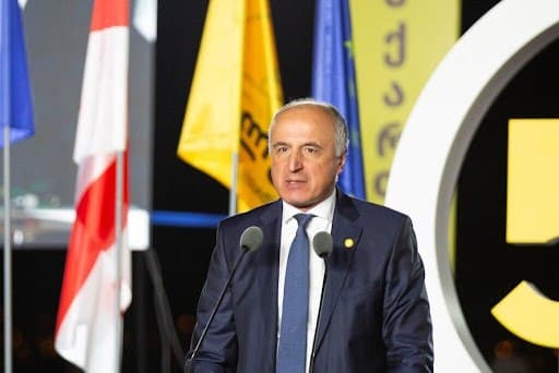 ბადრი ჯაფარიძე - ამას ქვეყნის მართვა არ ჰქვია, ყოველდღიურად მძიმდება ვითარება ეკონომიკურად, გაედინება ჩვენი თანამოქალაქეების დიდი რაოდენობა