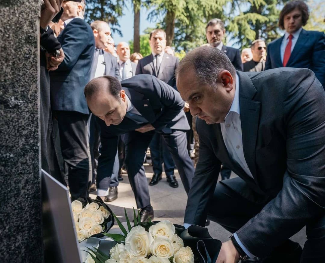 ირაკლი ჩიქოვანმა მეორე მსოფლიო ომში დაღუპულთა ხსოვნას პატივი მიაგო