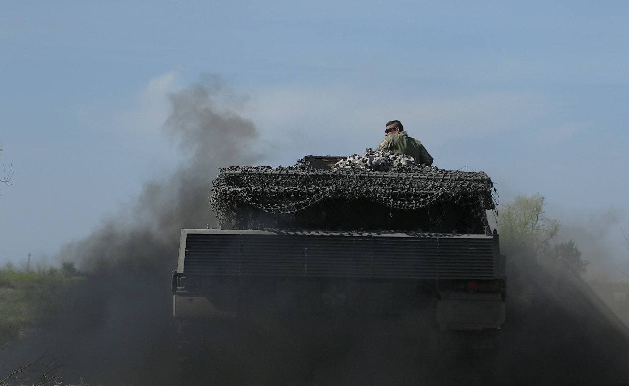 Frontnews image description