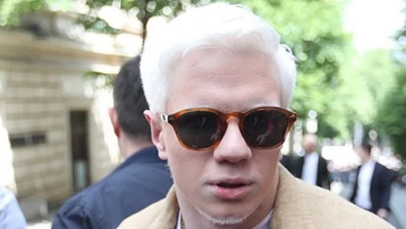 Frontnews image description