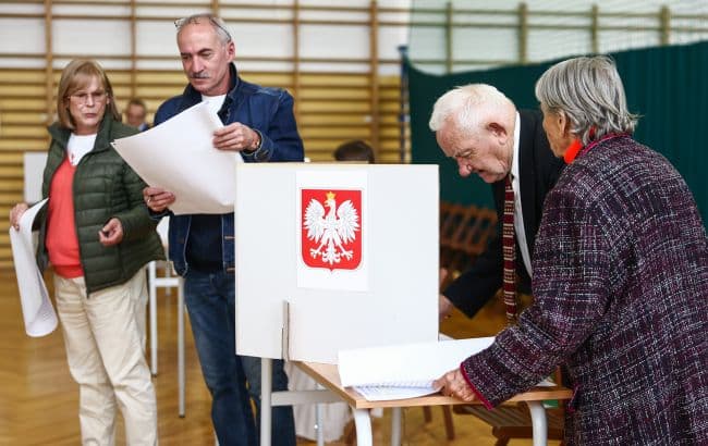 Poland holds presidential elections