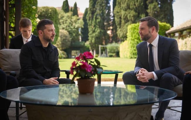 Ukrainian President meets US Vice President and Secretary of State  in Rome