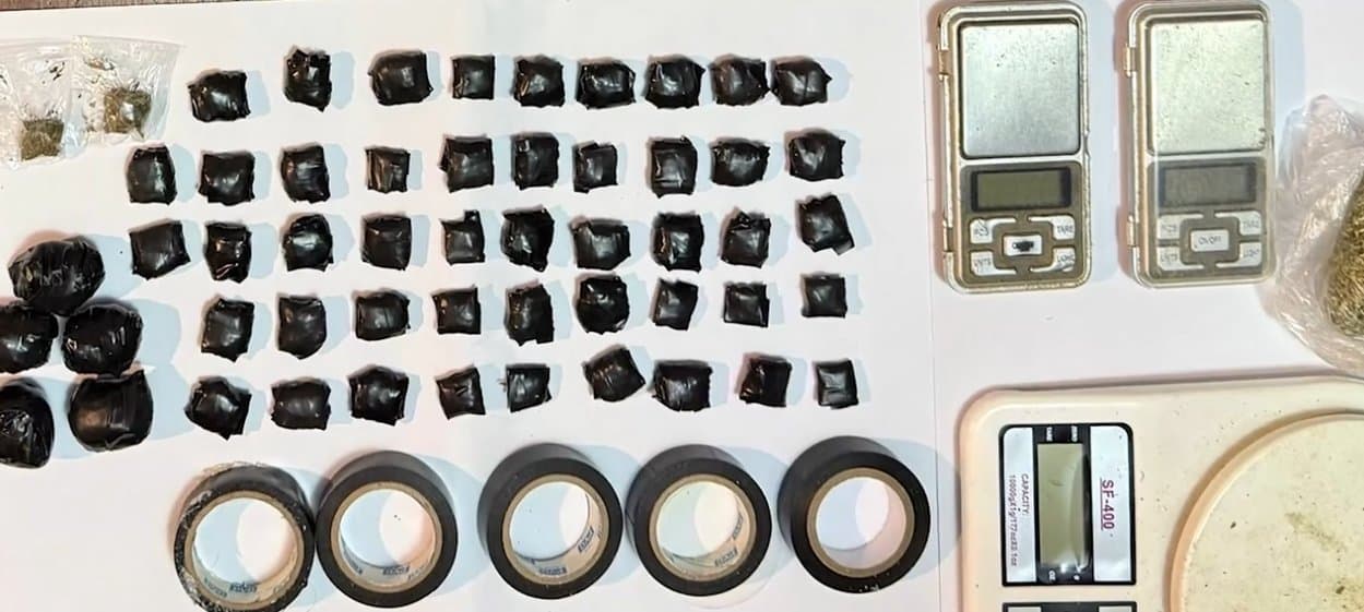 Frontnews image description