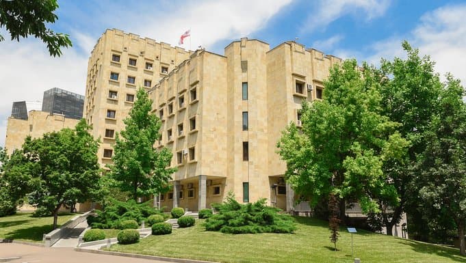 თბილისში "რატის ბარში" მომხდარი მკვლელობის ფაქტზე პროკურატურამ ორ პირს ბრალი წარუდგინა