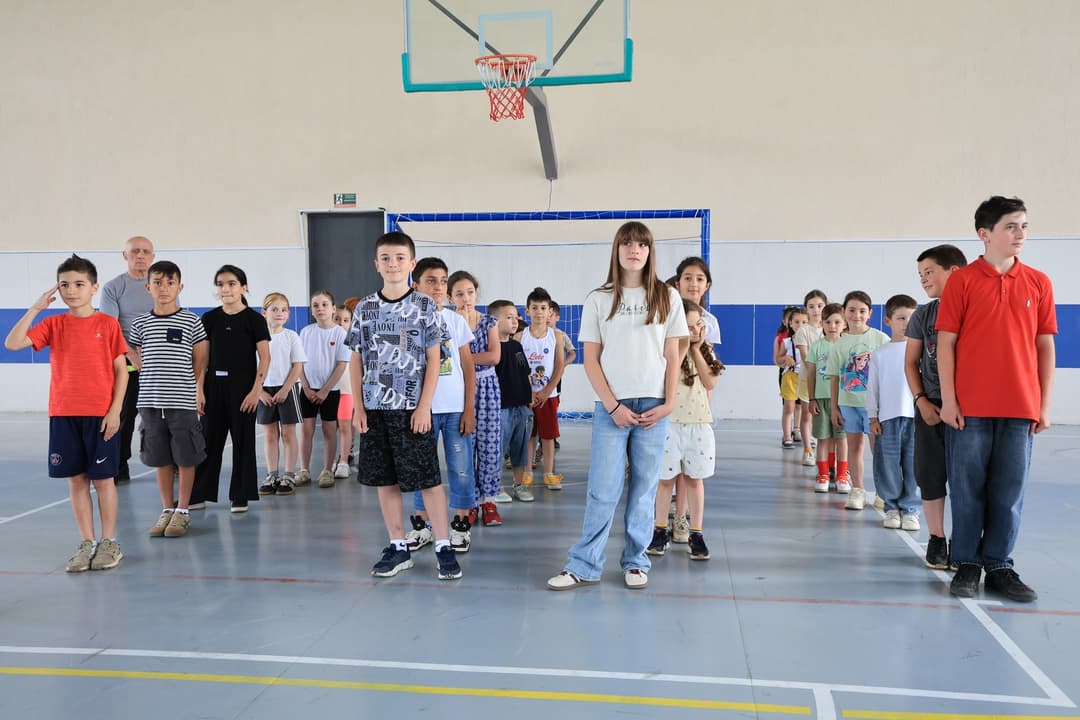 ეროვნული თავდაცვის აკადემიაში ბავშვებისთვის სპორტულ-გასართობი ღონისძიება "მხიარული სტარტები" გაიმართა