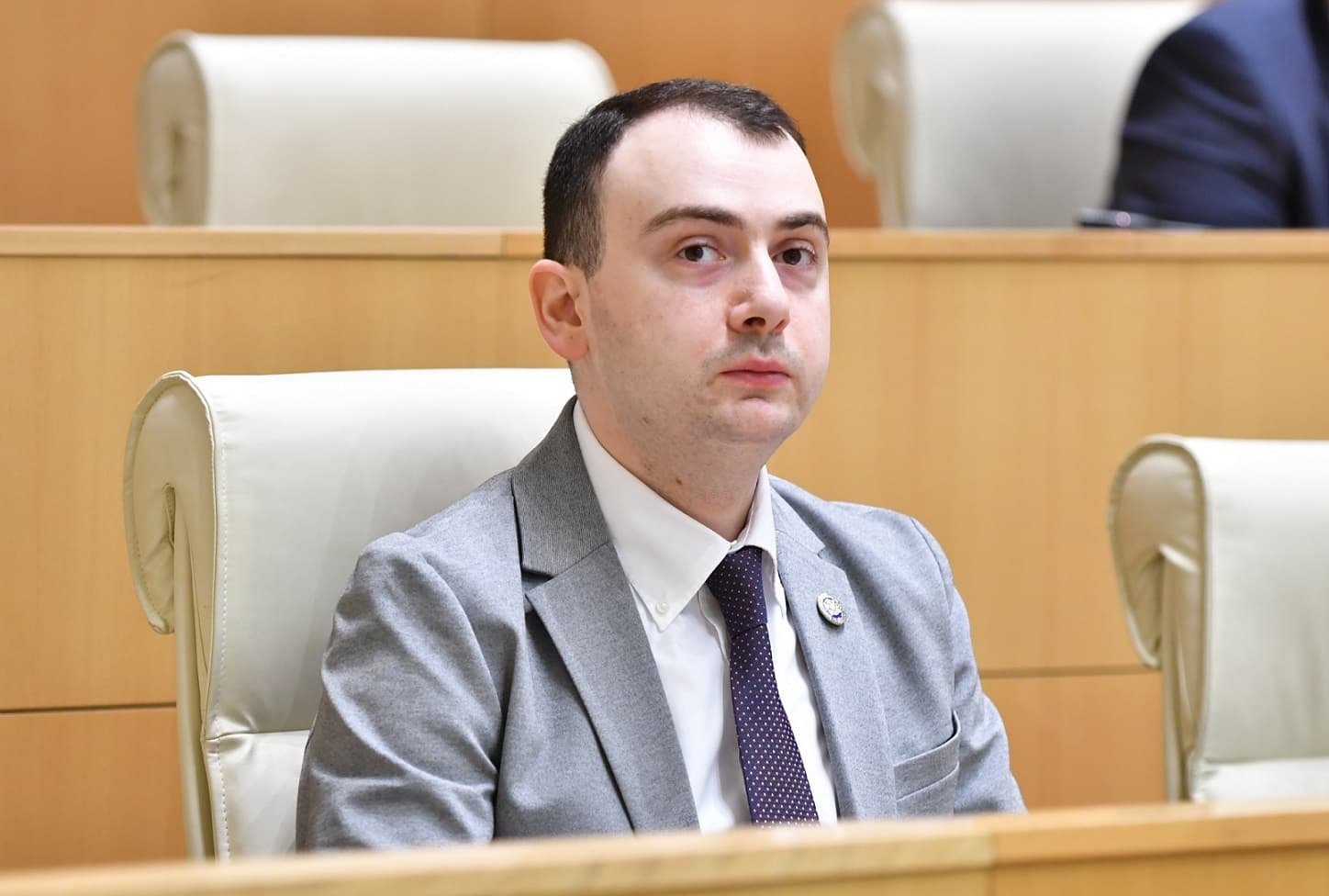 Frontnews image description