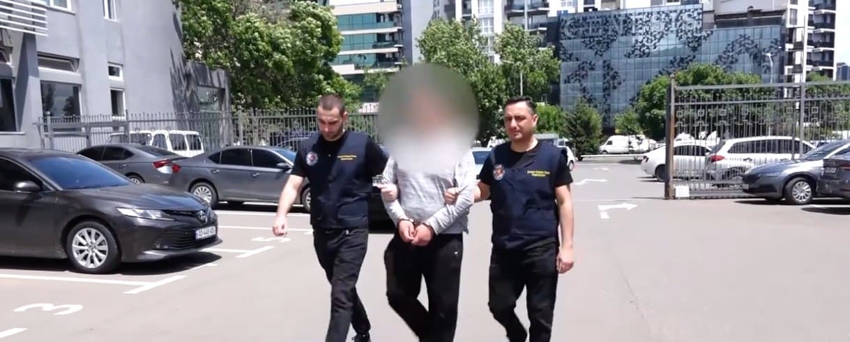 Frontnews image description