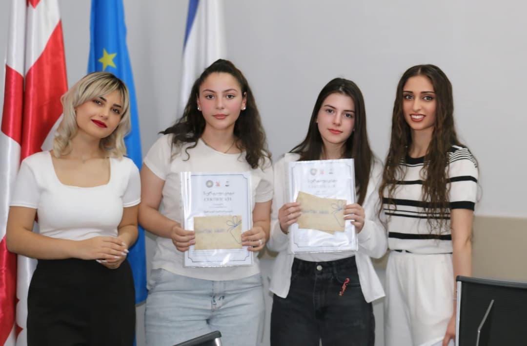 პროექტი "საოკუპაციო ხაზთან მცხოვრები და იძულებით გადაადგილებული ახალგაზრდების ფსიქოსოციალური მხარდაჭერა" დასრულდა