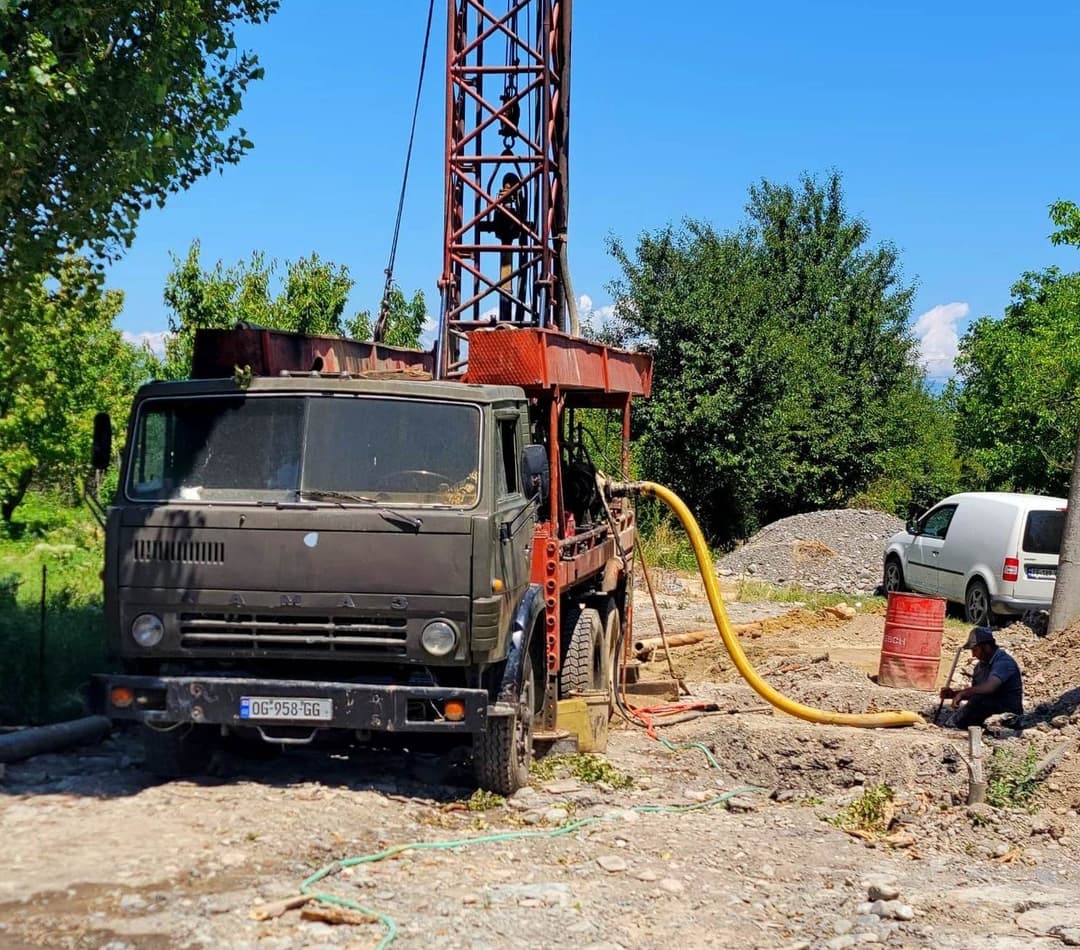 შინდისში სასმელი წყლის სისტემის მოწყობა მიმდინარეობს