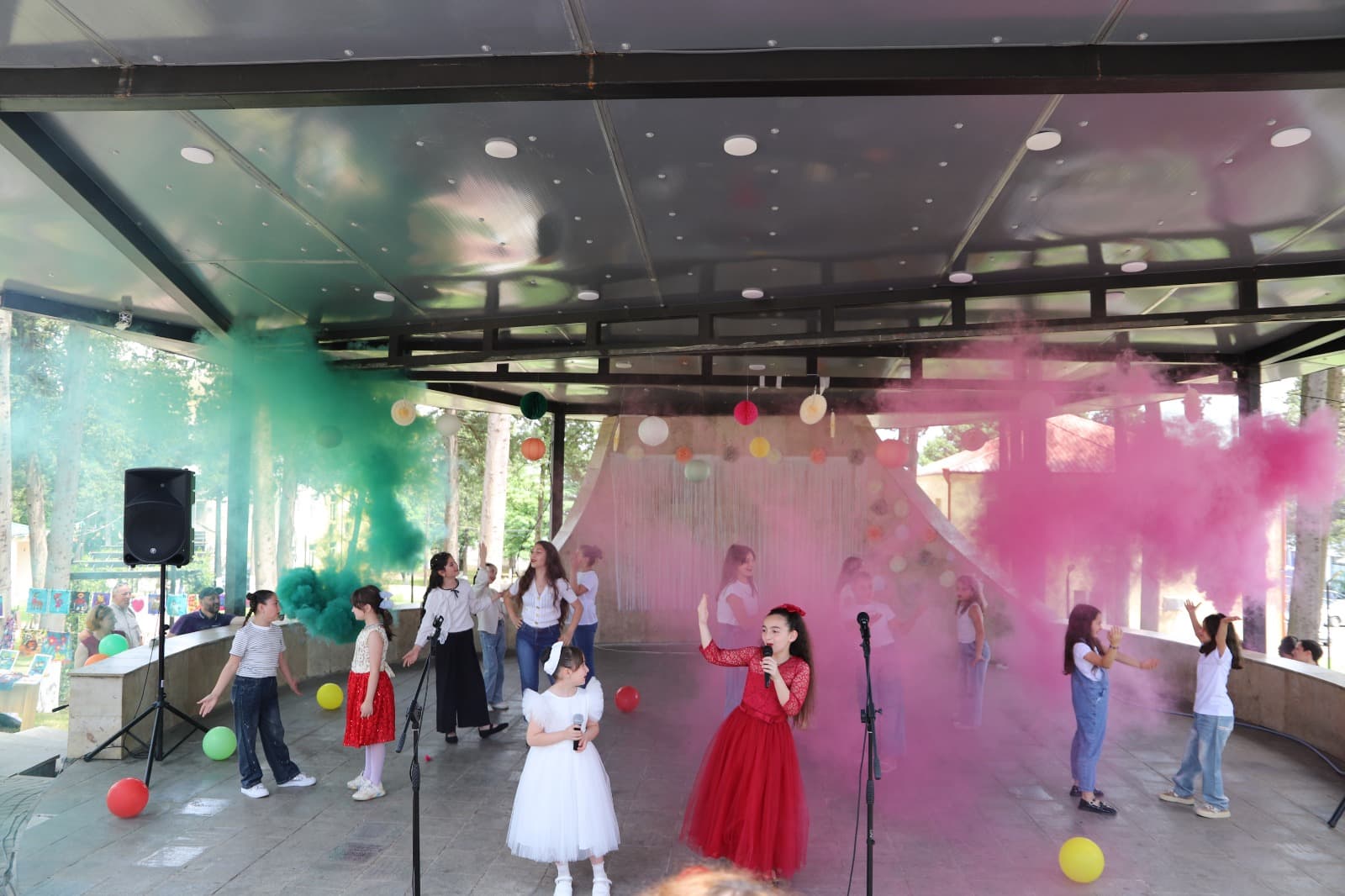 Frontnews image description