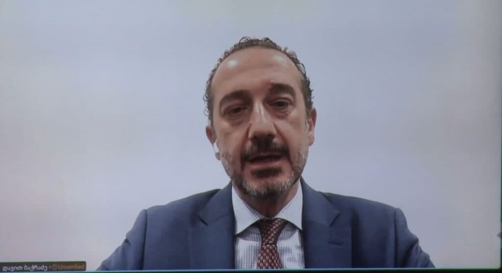 Frontnews image description