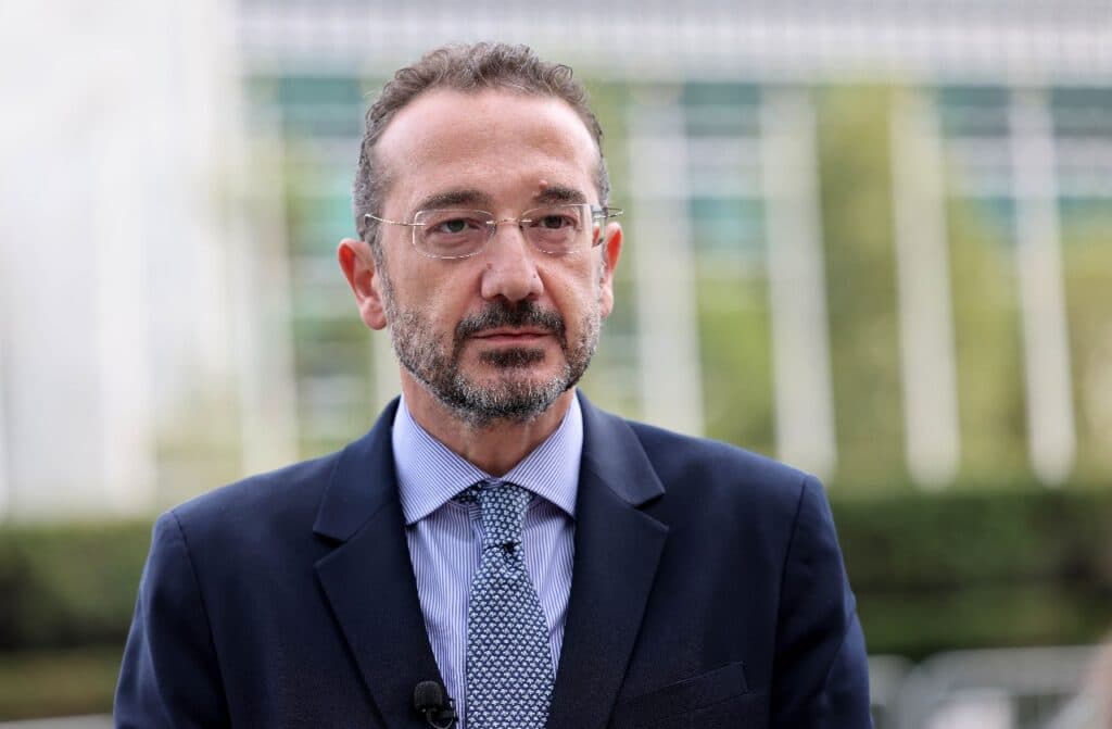 Frontnews image description