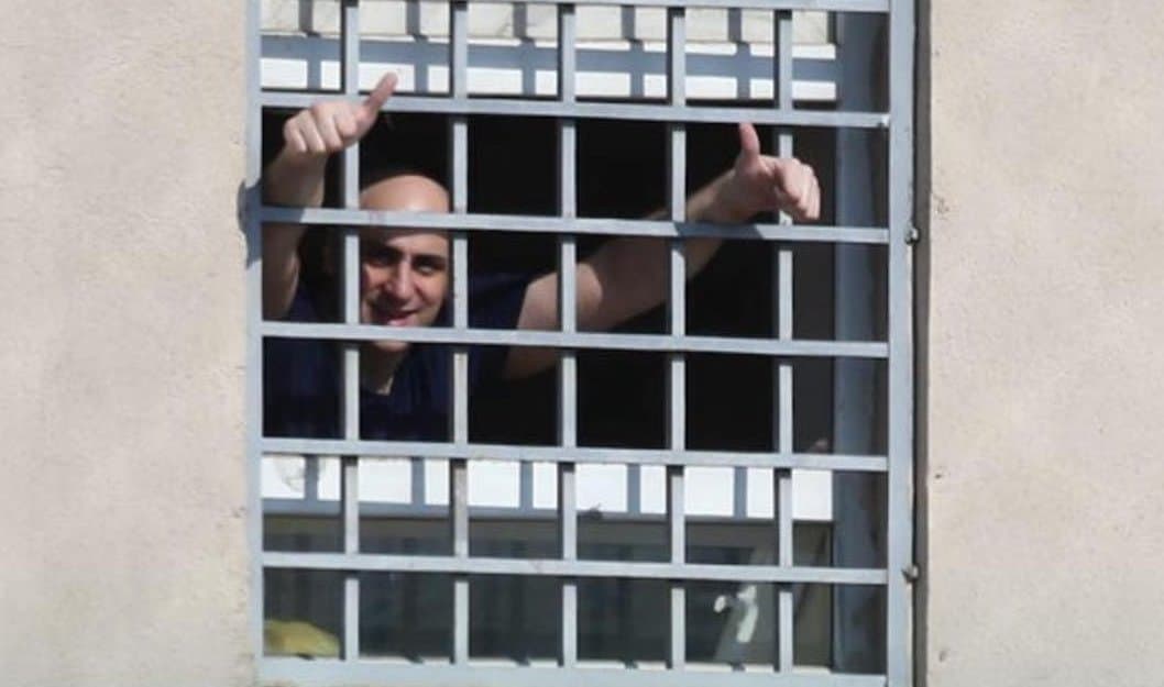 Frontnews image description