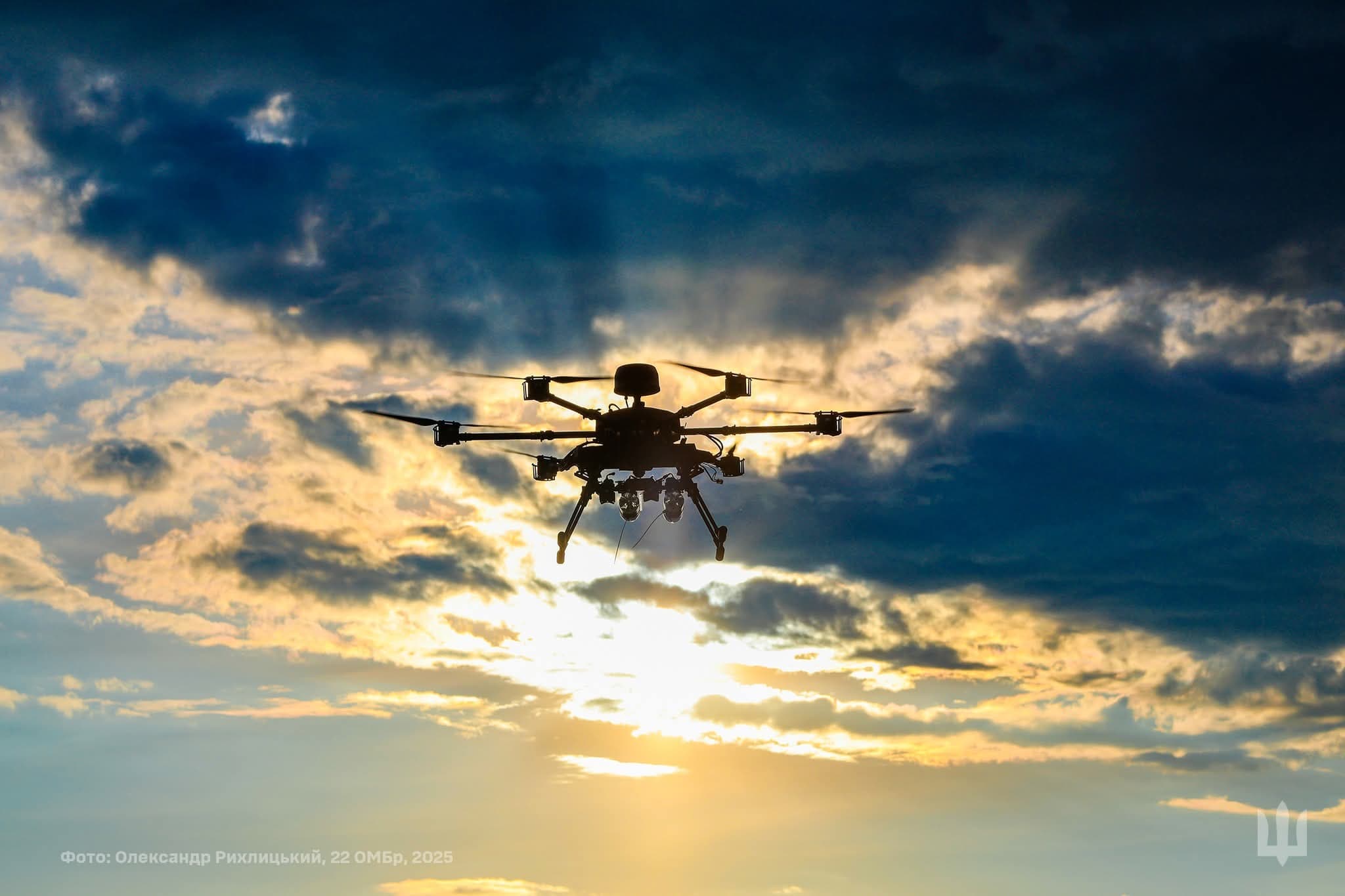 Frontnews image description