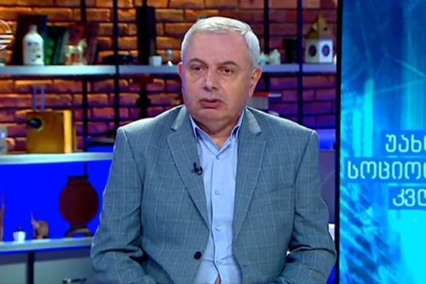 ზაალ ანჯაფარიძე - ფონ დერ ლაიენი, ჩვენისთანა ქვეყნებთან რომ არის იშტაზე, ტრამპის წინ ისე იჯდა, როგორც დამფრთხალი კატა ბულდოგის წინ