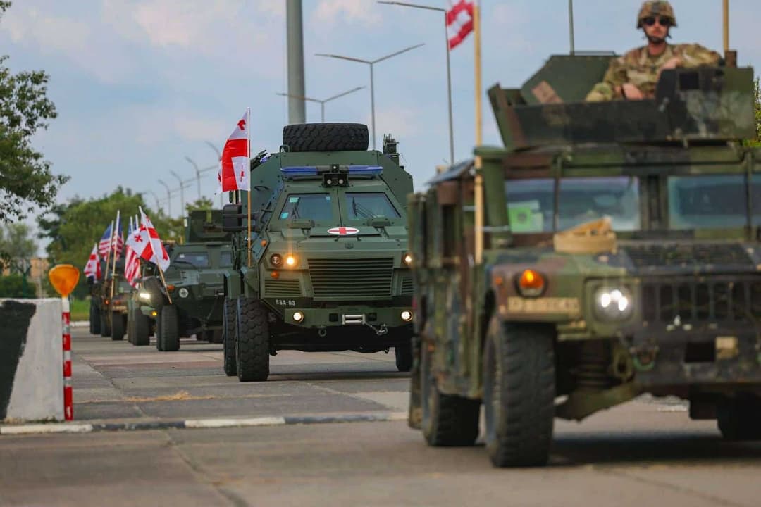 ქართულ-ამერიკული ტაქტიკური კონვოი სენაკიდან ვაზიანში ჩავიდა